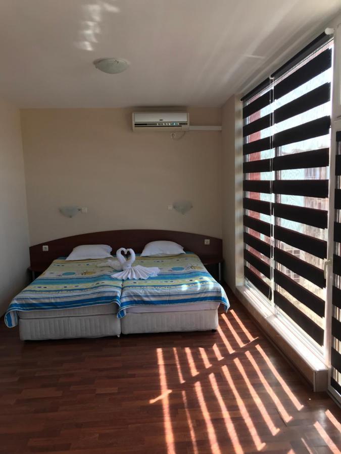 Red House Guest House Nesebar Exterior foto
