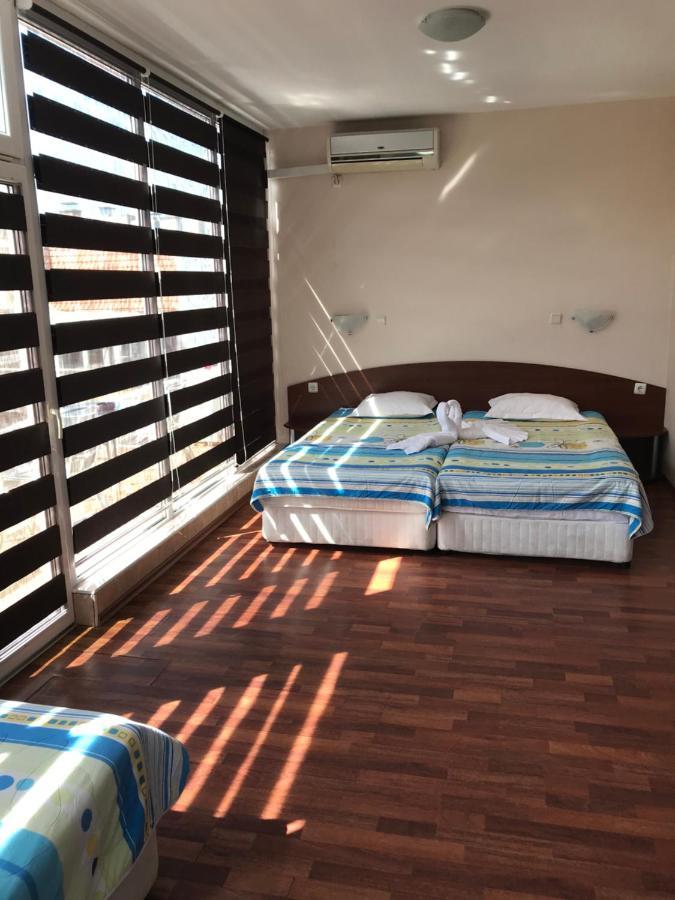 Red House Guest House Nesebar Exterior foto
