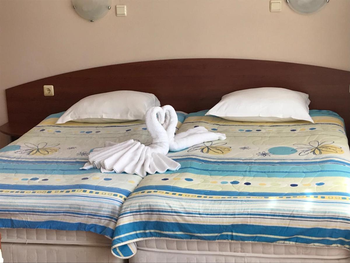 Red House Guest House Nesebar Exterior foto