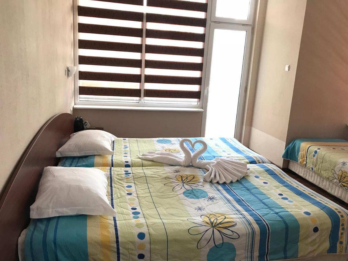 Red House Guest House Nesebar Exterior foto