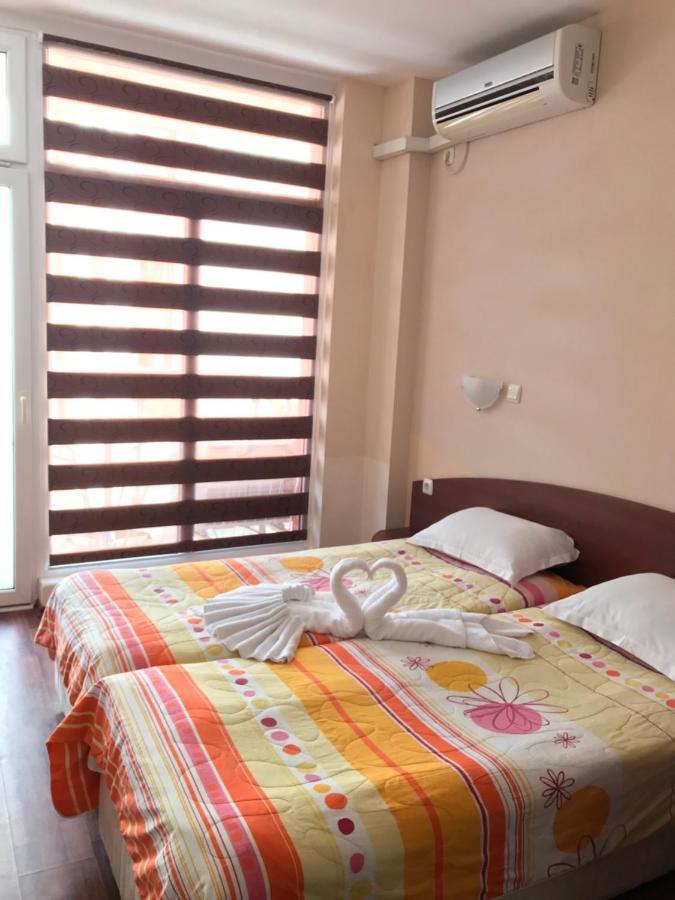 Red House Guest House Nesebar Exterior foto