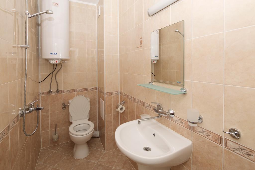Red House Guest House Nesebar Exterior foto