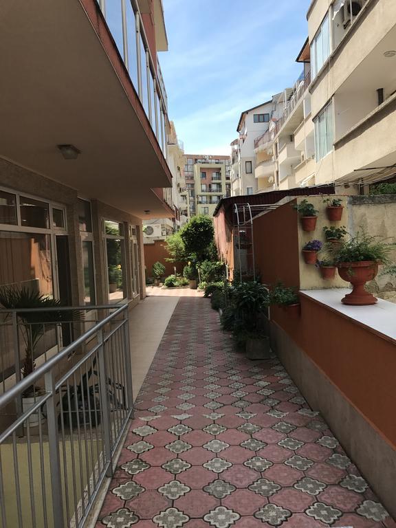 Red House Guest House Nesebar Exterior foto